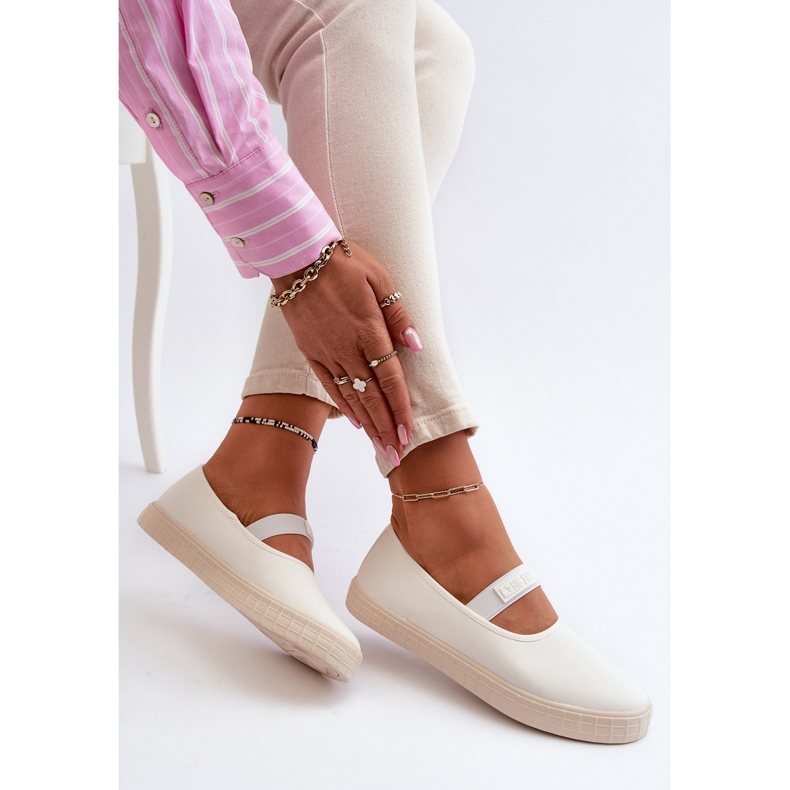 Pantofi de damă Big Star NN274601 Alb 1