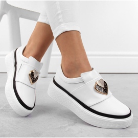 Pantofi sport slip-on de dama din piele pe platforma, alb Artiker 54C1855 1