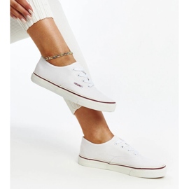 Tenisi albi clasici Erla 1