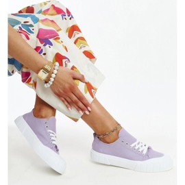 Adidași din material mov ai lui Eduard violet 1