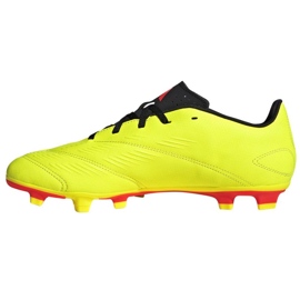 Pantofi de fotbal Adidas Predator Club FxG M IG7757 galben 1