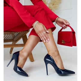 Stiletto lacuit bleumarin cu inserție din piele Jadoin albastru 1 Stiletto lacuit bleumarin cu inserție din piele Jadoin albastru 1