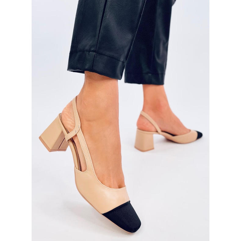 Chanelkikikiki Sandale bej cu toc înalt 2