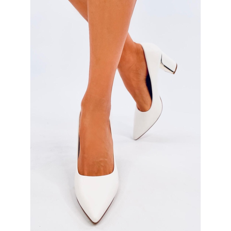 Laurents Pompe albe cu toc stiletto 1