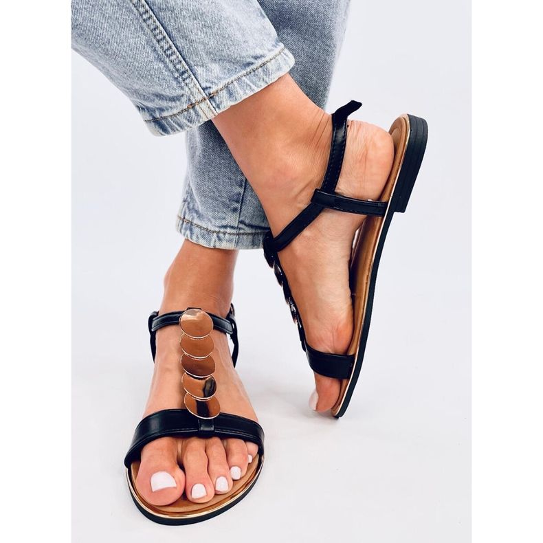 Sandale Ennes negre cu decor auriu negru 1