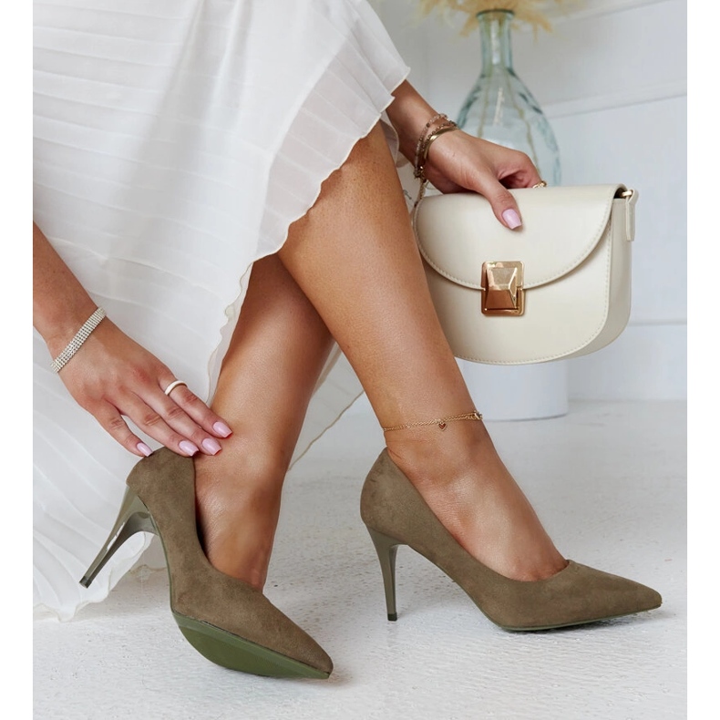 Tocuri verzi cu inserție din piele Paume verde 1 Tocuri verzi cu inserție din piele Paume verde 1