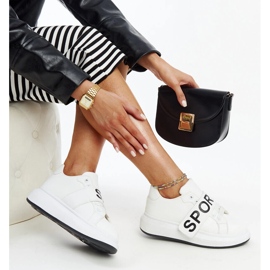 Pantofi din piele albastra cu catarama decorativa 1