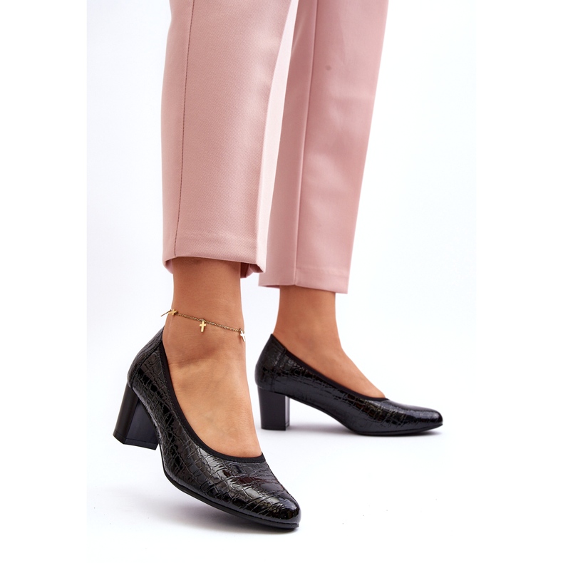 Vinceza Pompi din piele lacuita cu relief negru 4