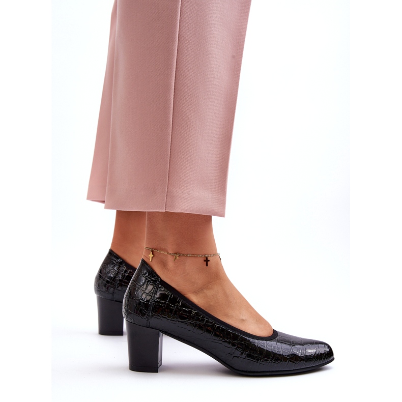 Vinceza Pompi din piele lacuita cu relief negru 5