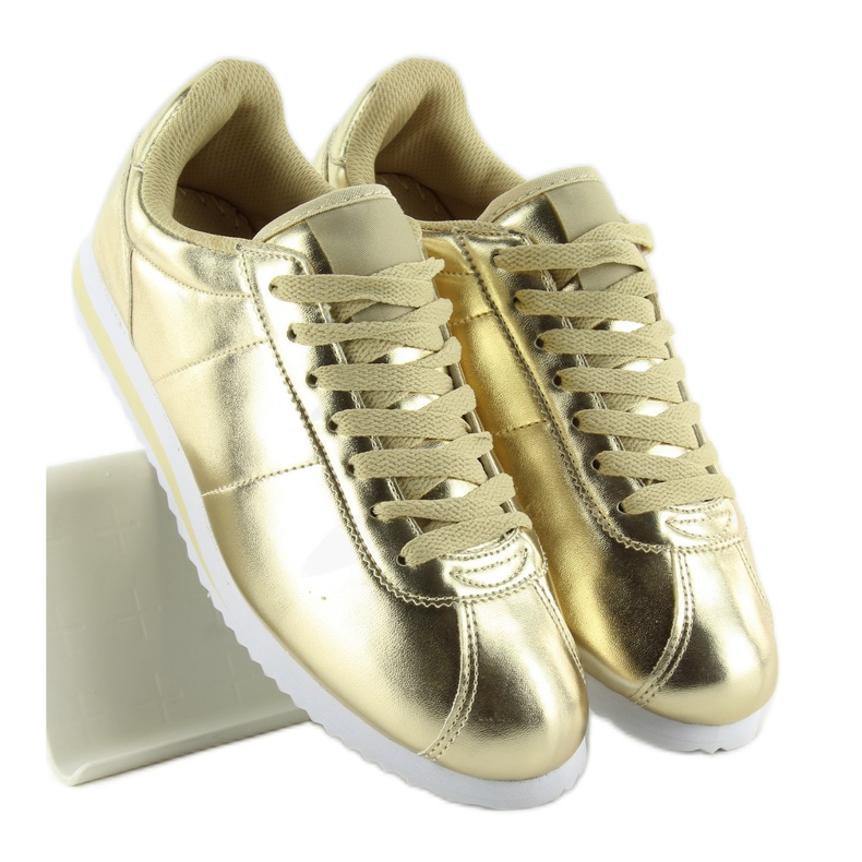Pantofi sport texturați 8849 gold de aur 2