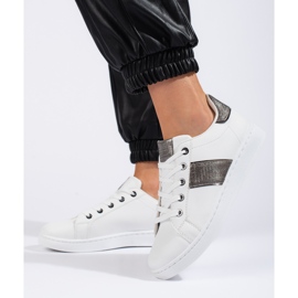 Pantofi sport albi dama 1 Pantofi sport albi dama 1