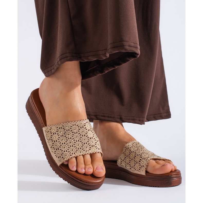 Sandale de dama bej cu platforma 1