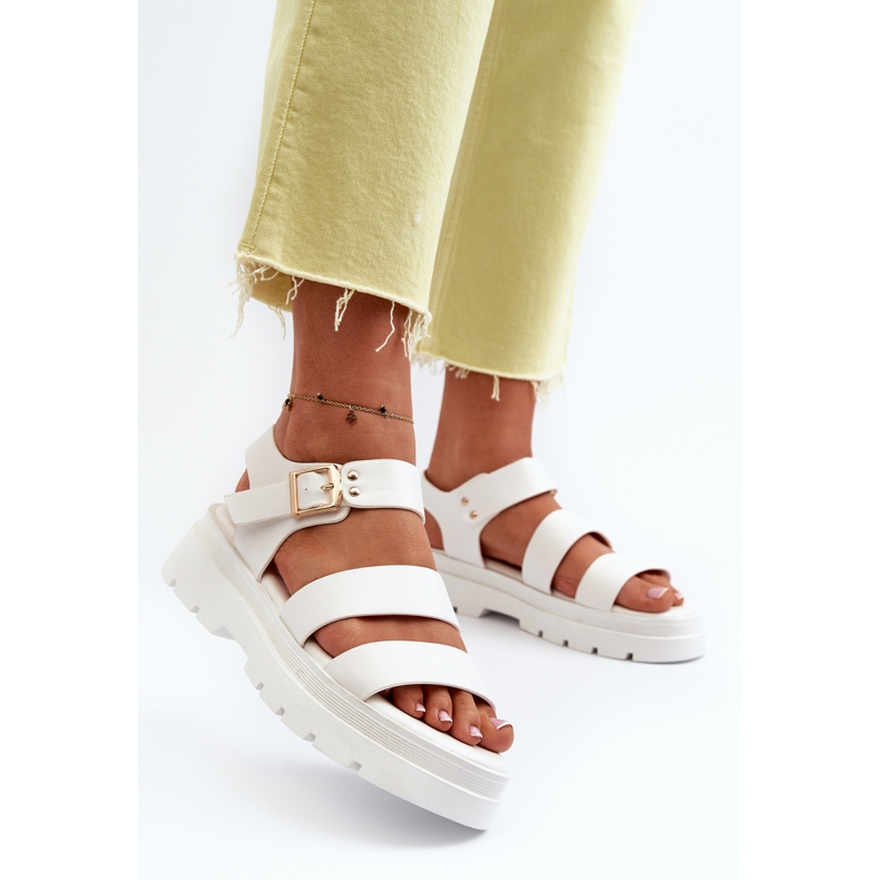 Sandale de damă pe talpă masivă, Nicarda albă 2