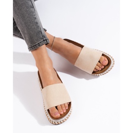 Sandale cu platformă din piele intoarsa bej 2 Sandale cu platformă din piele intoarsa bej 2