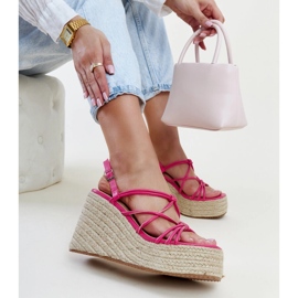 Sandale Mara roz închis 1 Sandale Mara roz închis 1