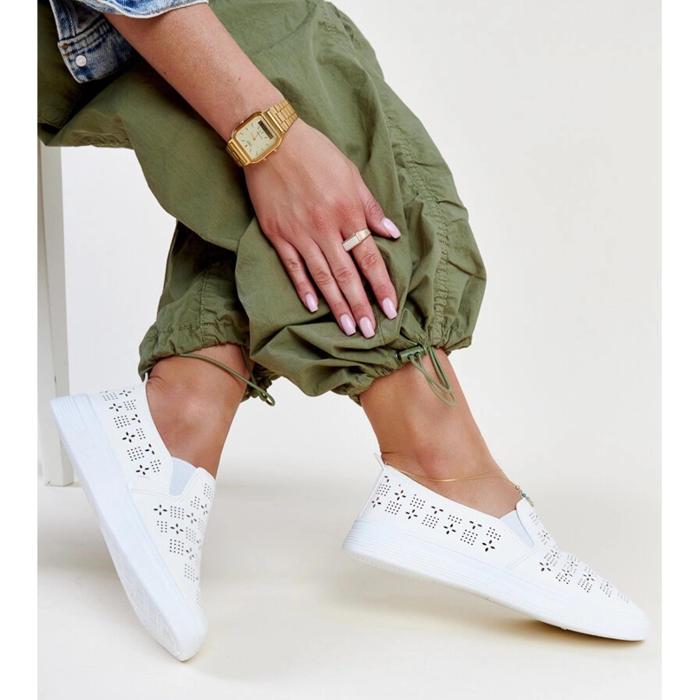 Tenisi albi Hilal cu slip-on 1