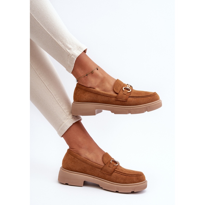 Mocasini De Damă Eco Suede Camel Lighas Cu Decor Auriu maro 1 Mocasini De Damă Eco Suede Camel Lighas Cu Decor Auriu maro 1