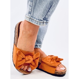 Papuci din plută Kiara Camel maro 2 Papuci din plută Kiara Camel maro 2