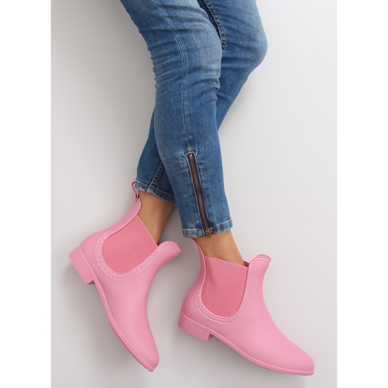 Galusuri dama D24p roz 1