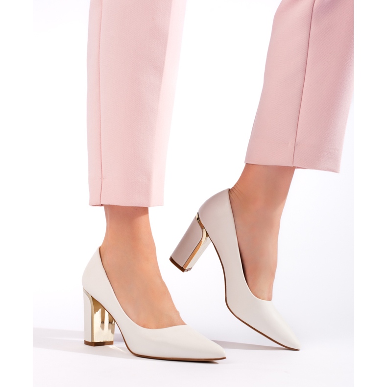 Pompe de damă albe cu toc înalt 1