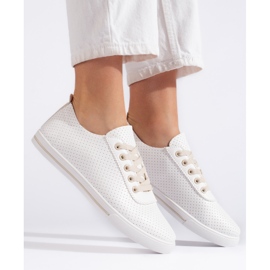 Tenisi de damă, albi și bej, ajurati 1 Tenisi de damă, albi și bej, ajurati 1