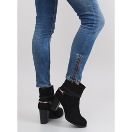 Cizme cu toc inalt cu piele intoarsa 3701 neagra negru 2