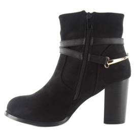 Cizme cu toc inalt cu piele intoarsa 3701 neagra negru 1