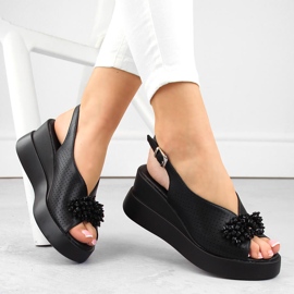 Sandale de dama cu pane din piele neagra cu margele Filippo DS6076 negru 1 Sandale de dama cu pane din piele neagra cu margele Filippo DS6076 negru 1