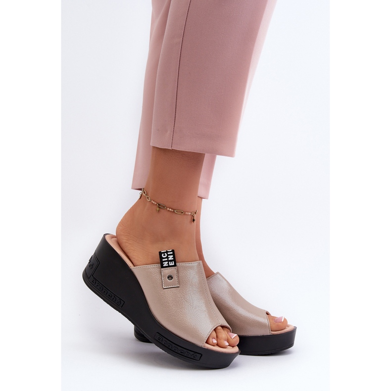 Vinceza Flip-flops cu pană de damă Golden Vleni de aur 2