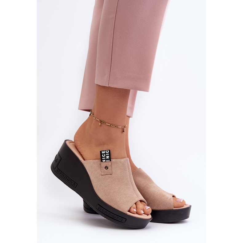 Vinceza Flip-flops cu pană pentru femei Vleni bej 2