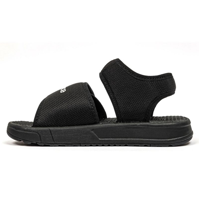 Sandale New Balance SYA750A3 negru 1