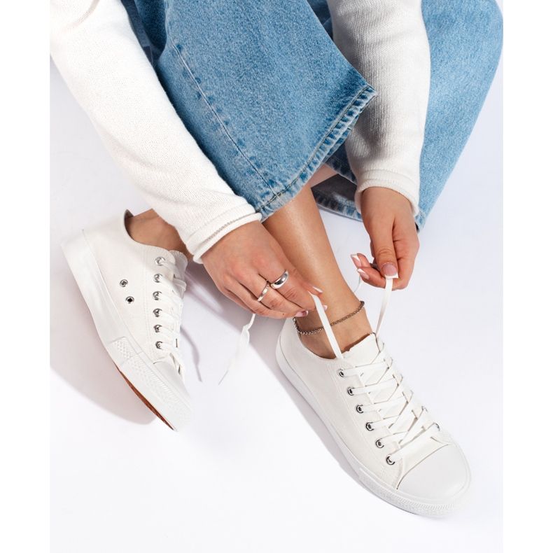 Tenisi de dama Shelovet albi clasici 1