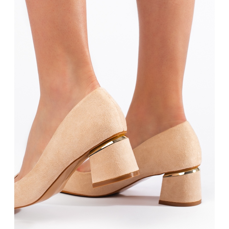 Pompe cu toc jos din piele intoarsa bej 2
