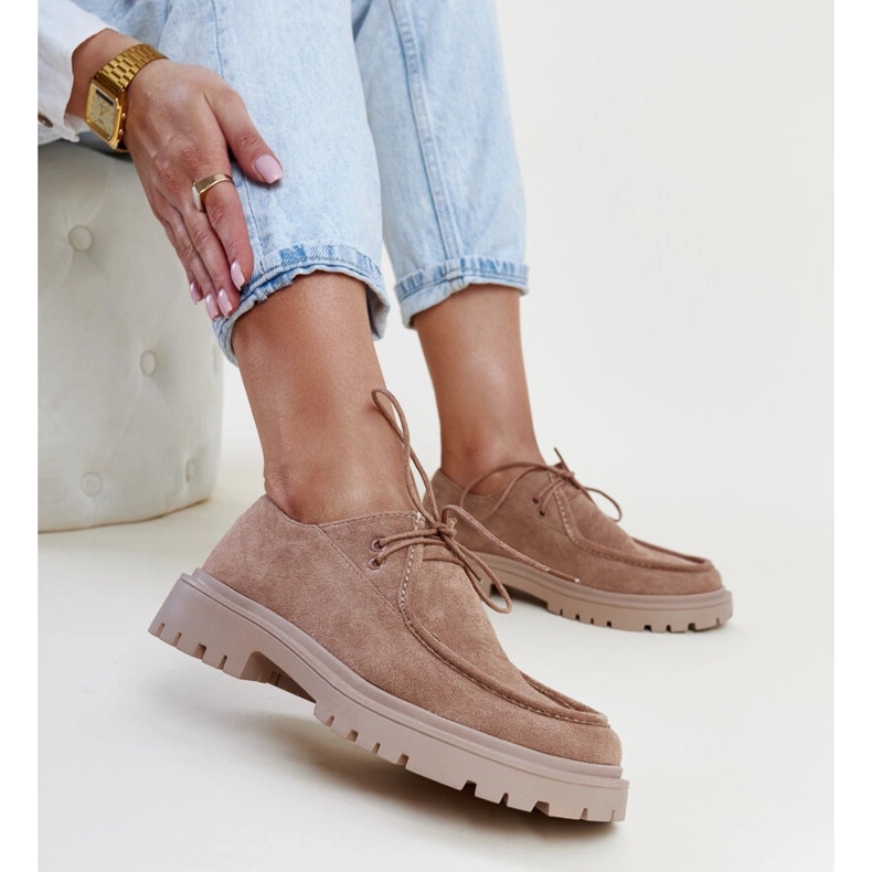 Pantofi Keiko clasici din piele intoarsa bej inchis 1