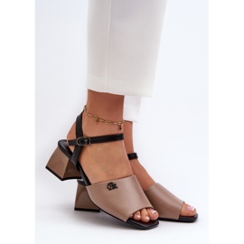 Vinceza Sandale de damă elegante din piele ecologică pe bloc, bej Vattima 2