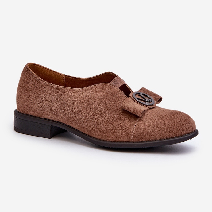 Pantofi de dama din piele intoarsa ecologica pe un toc mic cu decor, maro Hadiena 1 Pantofi de dama din piele intoarsa ecologica pe un toc mic cu decor, maro Hadiena 1