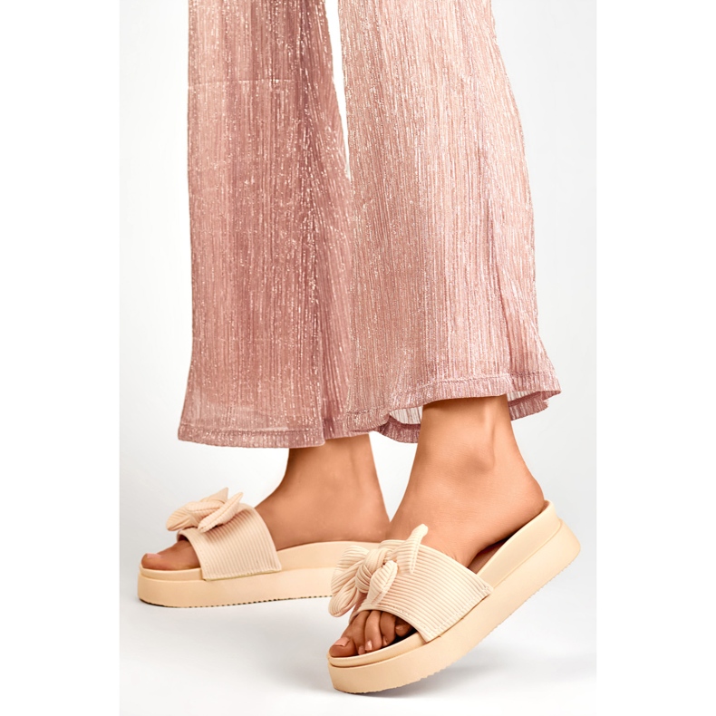 Papuci de dama bej cu fundita pe talpa groasa 2