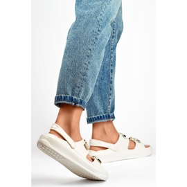 Sandale flip-flop de damă din cauciuc cu decorațiuni alb 1