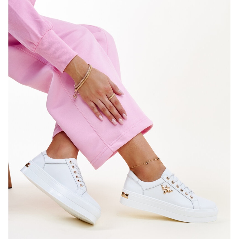 Adidași din piele albă cu talpă groasă Mikka 1