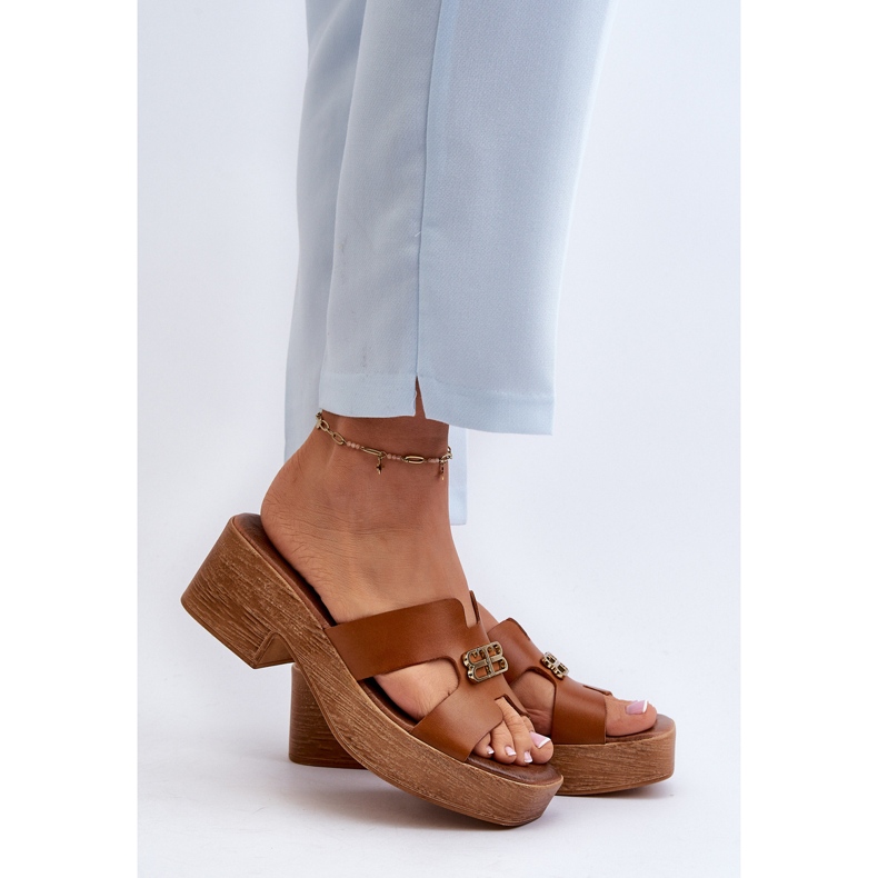 Zazoo 40412 Flip-flops eleganti de dama din piele cu decor auriu, maro 2