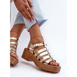 Sandale din piele pentru femei Zazoo 40410 Aur de aur 1