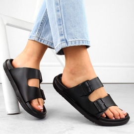 Șlapi Big Star W INT2004A din spumă cu catarame, negre negru 2