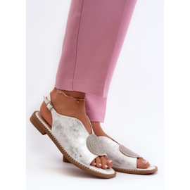 Sandale De Dama Cu Decorat Pe Tocuri Plate S.Barski KV24-057 Argintiu 2 Sandale De Dama Cu Decorat Pe Tocuri Plate S.Barski KV24-057 Argintiu 2