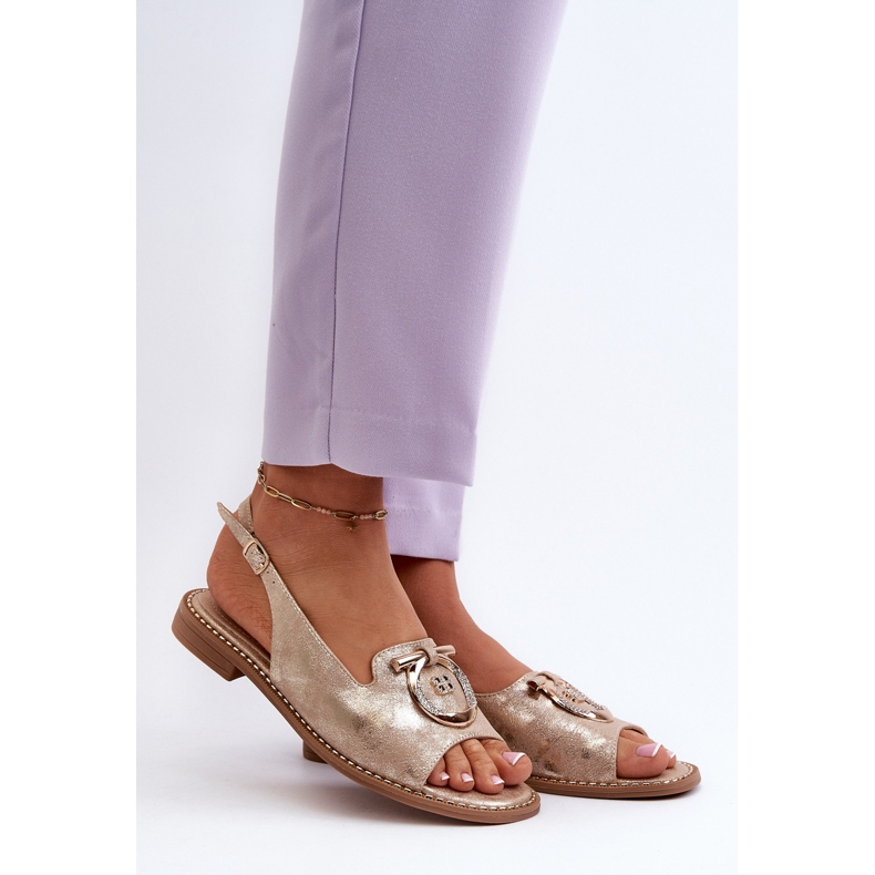 Sandale elegante de damă cu decorațiuni aurii pe tocuri plate, aurii S.Barski KV27-053 de aur 2