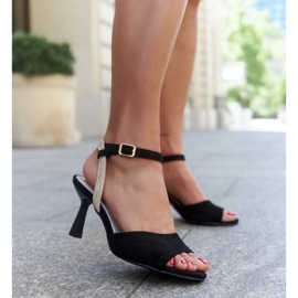 Sandale cu branț din piele cu strasuri Rossana negru 1