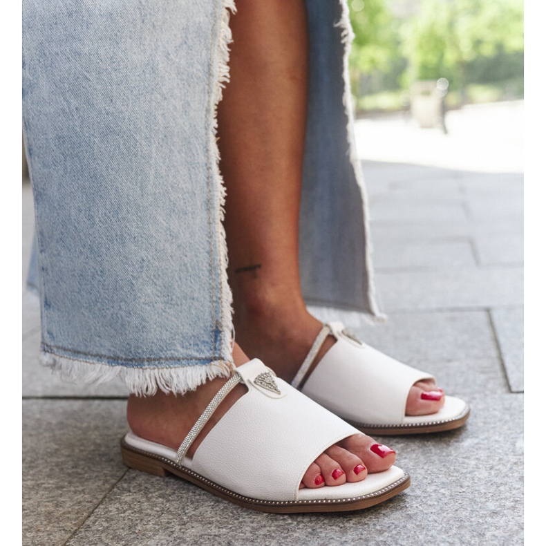 Flip-flops cu inserție din piele Antari alb 1