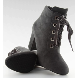 Cizme gri gri cu toc lat 1