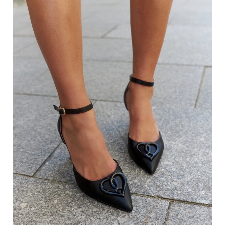 Pompe cu inserție de piele și toc stiletto Wasema joasă negru 1