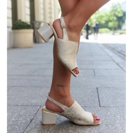 Sandale bloc cu inserție din piele Nuna bej 1 Sandale bloc cu inserție din piele Nuna bej 1