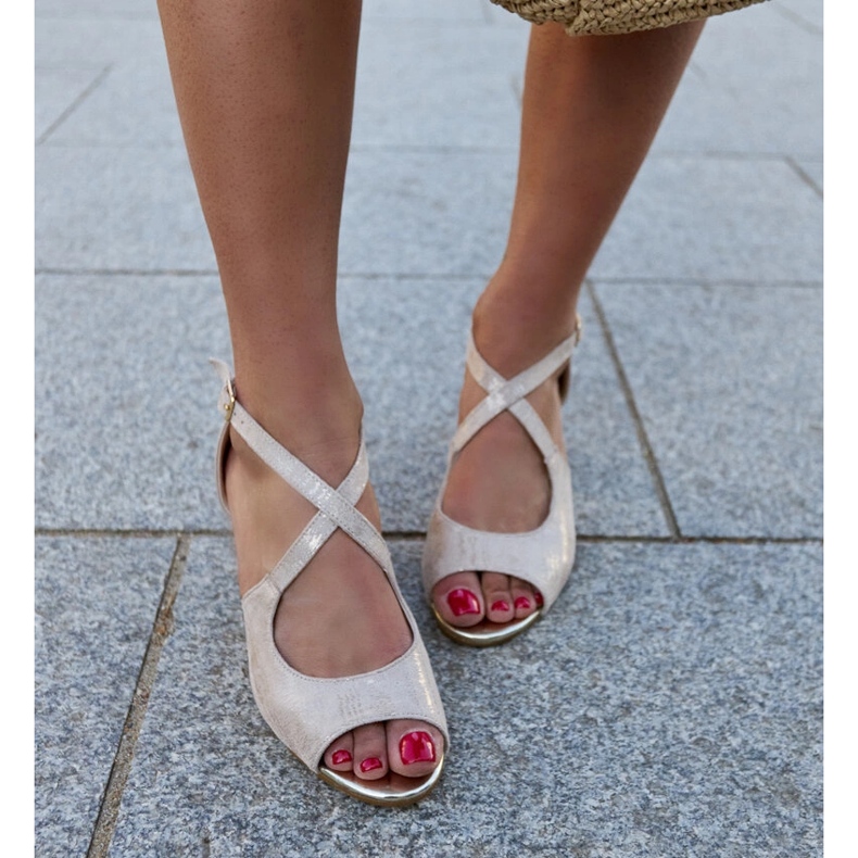 Sandale cu toc înalt cu branț Dahna din piele bej 2